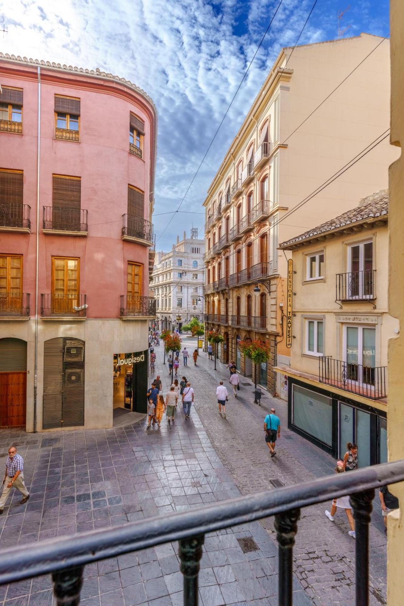 Aile Granada - Hostatel Apartment Luaran gambar